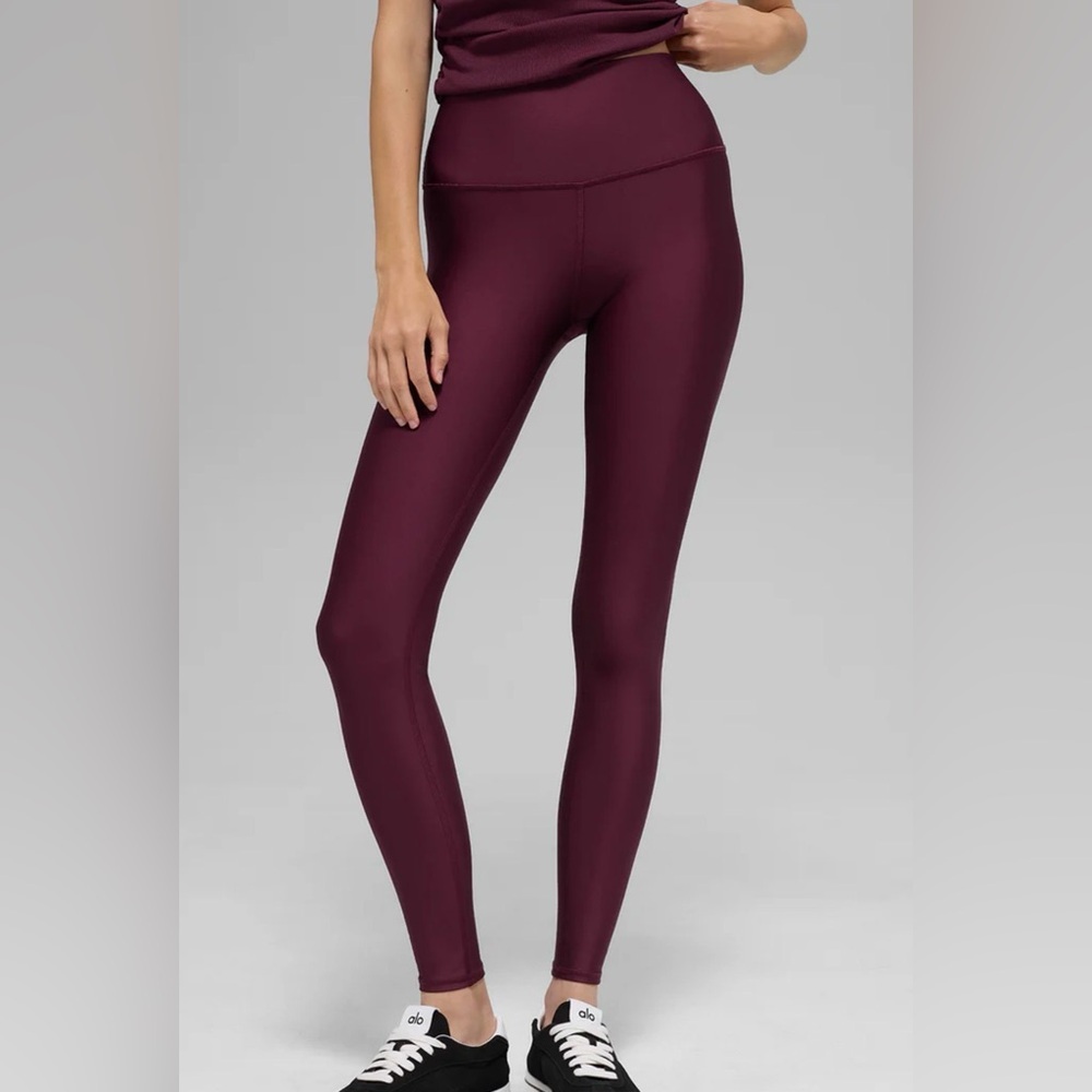ALO Yoga High-Waist Airlift Legging Burgundy Small